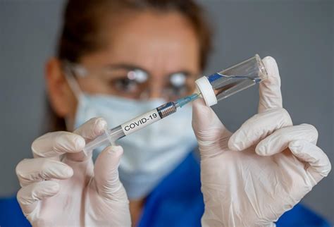 With the three vaccines for which results have. Is the new Covid-19 vaccine safe? How the Pfizer ...