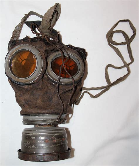 B044 Wwi German Gas Mask With Can Straps And Extras B And B Militaria