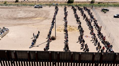 With Title Lifted Thousands Of Migrants Converge On Border The