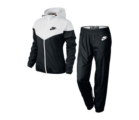 Toutes les couleurs et styles adidas sur le site adidas.fr. jogging nike coton femme