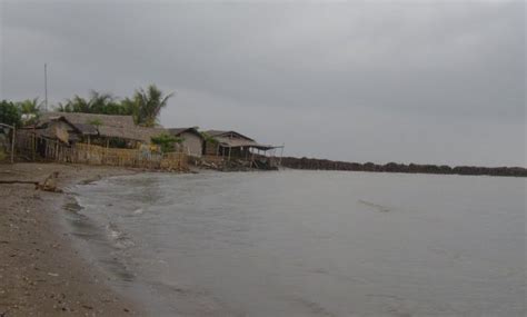 Kabupaten indramayu merupakan daerah dengan potensi yang luar sebagai daerah pesisir pantai, indramayu dikenal sebagai penghasil ikan andalan jawa barat, tak hanya agung fantasi waterpark widasari. Agung Fantasi Waterpark Widasari Kabupaten Indramayu, Jawa Barat : Pemudik Manfaatkan Fasilitas ...