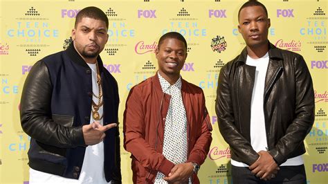 See The Cast Of Straight Outta Compton Crush It At The Teen Choice