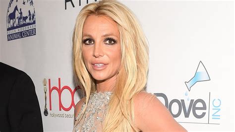 Britney Spears Celebrates End Of Conservatorship Best Day Ever Pedfire