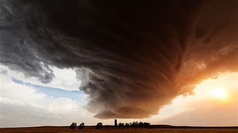 Awe Inspiring Photos From A Storm Chasing Career Professional