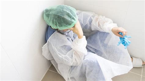 Coronavirus Nhs Sickness Highest On Record At Pandemics Start Bbc News