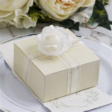Efavormart 100pcs Of 4x4x2 Ivory Cake Box For Candy Treat T Wrap Box