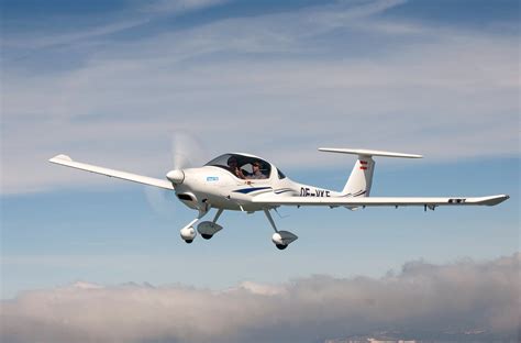 Da20 Series Space Speed And Style Diamond Aircraft Industries
