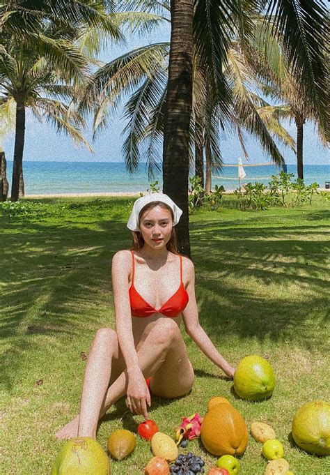 Ninh Dương Lan Ngọc Khoe Dáng Bốc Lửa Với Bikini Báo Người Lao động
