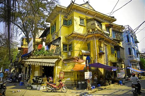 In einem ortsteil von eltville am rhein liegt dieser wunderschöne. Das gelbe Haus in Hanoi Foto & Bild | asia, vietnam ...