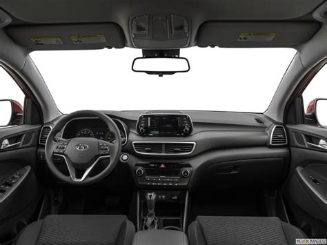 The lower trims have exposed plastic in the interior, but the sturdy build quality allows you to overlook this fact. 2020 Hyundai Tucson Interior Photos, Color Options ...