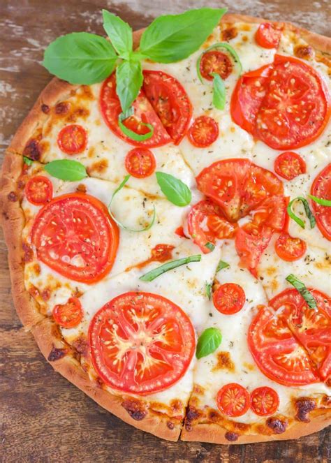 Tomato Pizza Recipe Low Fat And Vegetarian Lil Luna
