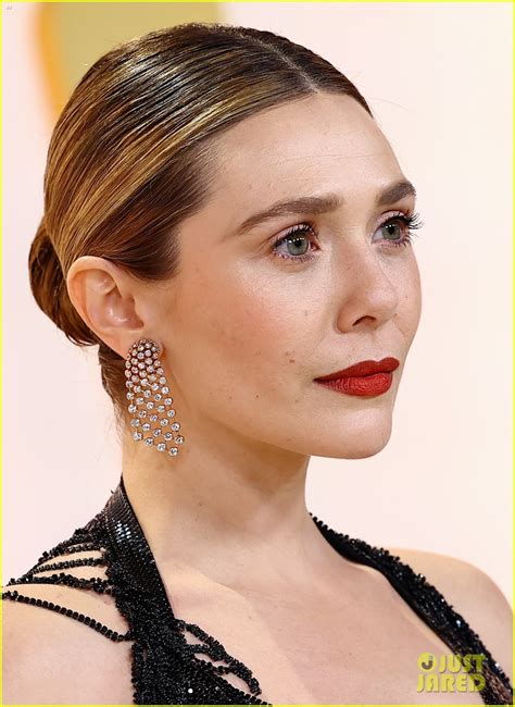 Elizabeth Olsens Givenchy Gown Gets Lots Of Praise At Oscars 2023