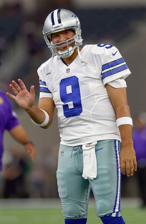 Tony Romo Will Retire To Start A Career In Broadcasting
