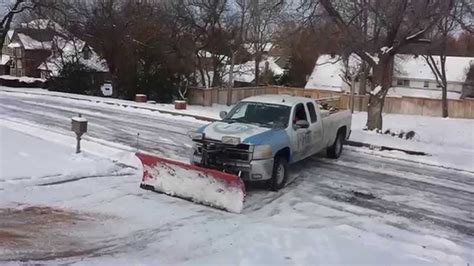 Plowing A Steep Driveway In Tulsa Youtube