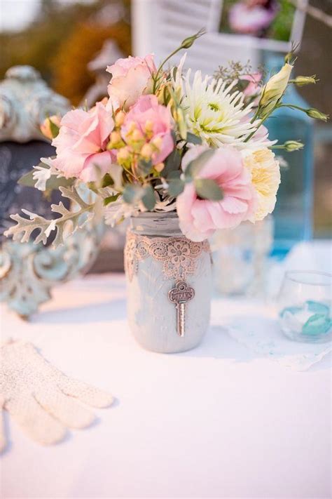 50 Ways To Incorporate Mason Jars Into Your Wedding