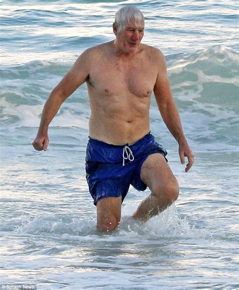 Richard Gere Goes Shirtless In Tulum Daily Mail Online