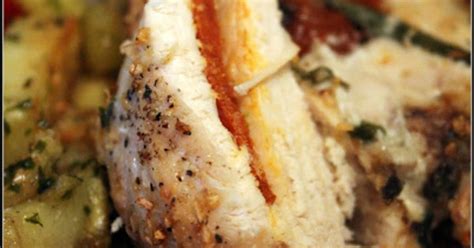 Filets de poulet au four au chorizo et aux tomates séchées