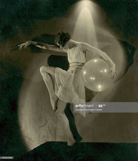 Vogue 1928folies Bergere Dancer Georgia Graves Wearing Knee Length