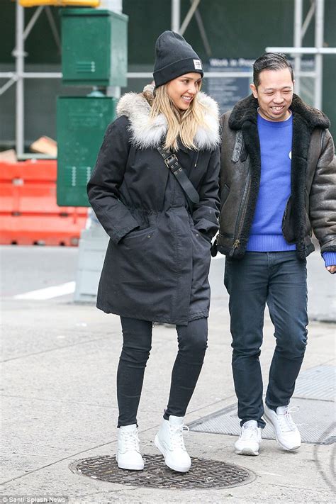 Jessica Alba Bundles Up In Fur Collar Coat And Slouchy Beanie Hat
