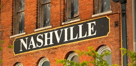 Visiting Nashvilles Printers Alley Then And Now Travel Hop