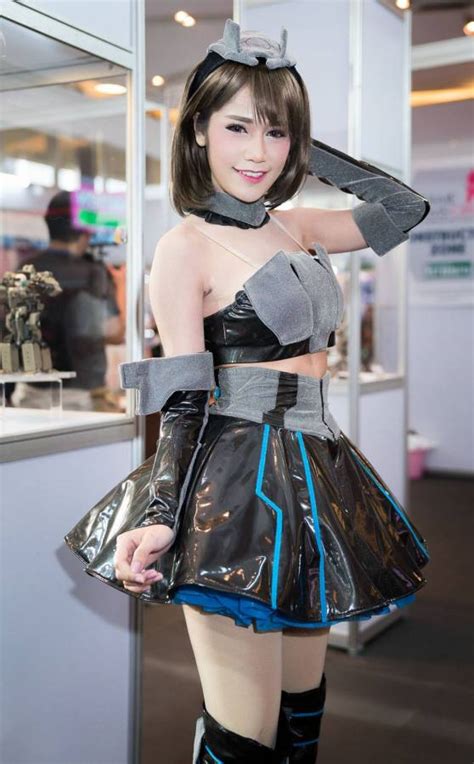 Asian Cosplay Girls At Thailand Anime Festival In Bangkok Thai Sirens