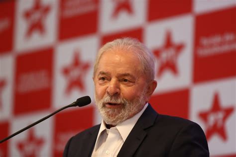 Lula Pt De Salto Alto Bolsonaro E Moro Apertam Por Vitor Hugo
