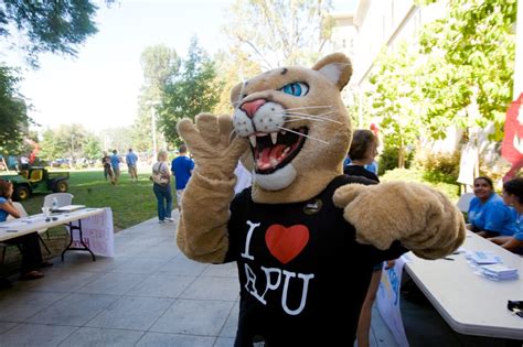 Azusa Pacific Universitys Mascot The Cougar Brings School