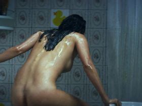 Ivana Baquero Shannara Bath Hot Sex Picture