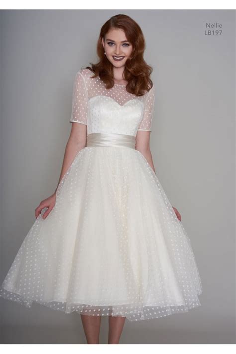 But what exactly is a tea length dress? Lou Lou Nellie Tea Length Wedding Dress_timeless ...