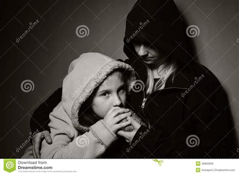 Homeless Mother With Her Daughter Stock Photo Image Of City Cold