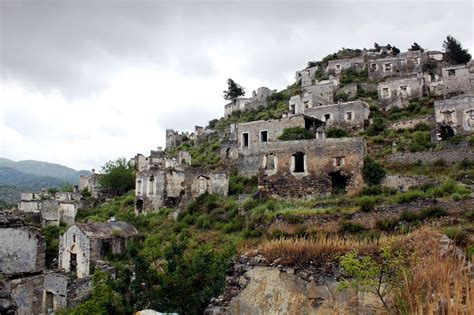 The Best And Creepiest Ghost Towns From Around The World