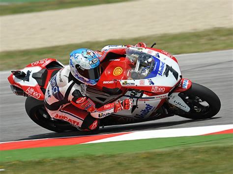 Superbike Misano Prove Libere 2 Checa Leader Biaggi A Terra Corsedimoto