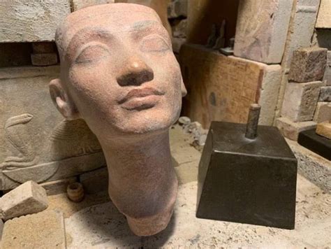 Egyptian Statue Sculpture Nefertiti Bust Replica Amarna Period Art