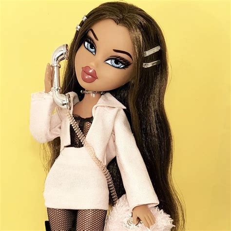 Bratz └ dolls └ fashion, character, play dolls └ dolls, clothing & accessories └ dolls & bears all categories antiques art baby books, comics. bratz #bratzdollcostume in 2020 | Black bratz doll, Bratz doll makeup, Bratz doll