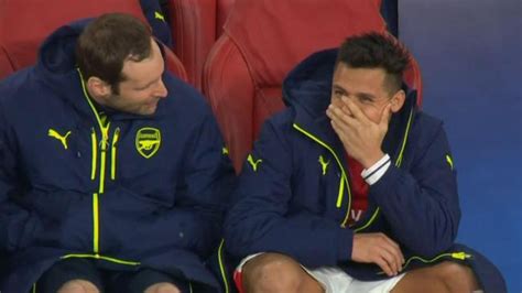 Alexis Sanchez Smiling On Bench Petr Cech Reveals ‘disrespectful Truth