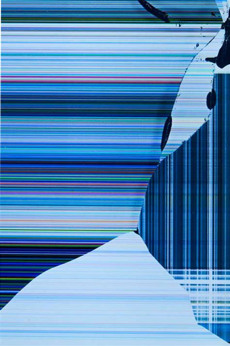 The suspense is killing you. Broken Screen Wallpaper 4K - Broken Screen Wallpaper Art Blue Broken Hd Screen Wallpaper ...