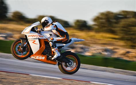 1,339,472 sports bike premium high res photos. Sport Bike Wallpapers - WallpaperSafari