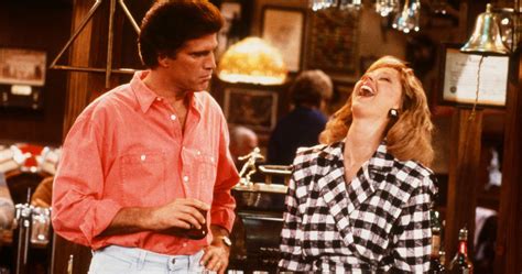 10 Huge Stars We All Forgot Appeared On Cheers