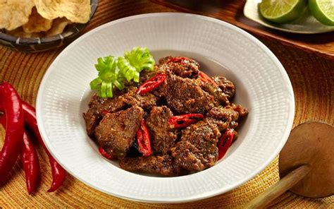 Bukan daging gulung yang tebal berkuah dan berbumbu pekat. Resep Lapis Daging Istimewa dan Kaya Rasa - Masak Apa Hari Ini?