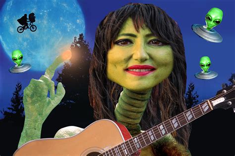 KT Tunstall warns fans alien invasion coming soon after getting ...