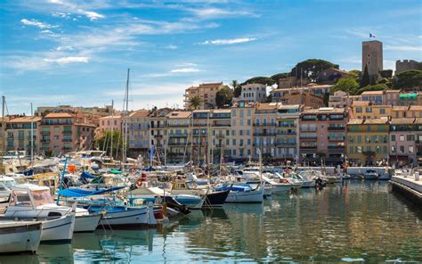 Best rate guarantee · 24/7 customer service · new rentals Cannes city break guide
