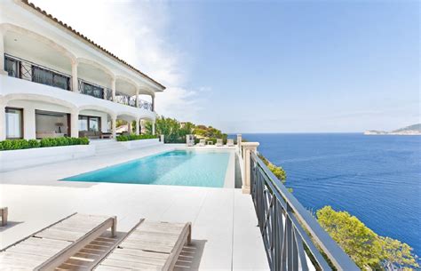 €15 Million Contemporary Waterfront Mansion In Mallorca Spain Homes