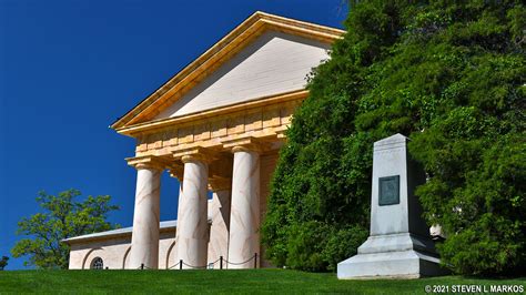 Arlington House The Robert E Lee Memorial Arlington House Grounds
