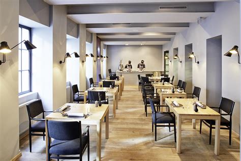 Tripadvisor sitesinde 5 üzerinden 4,5 puanla derecelendirilmiş ve viyana bölgesindeki 4.566 restoran arasında 151. Viennese Rendez-vous - Loupiosity.com