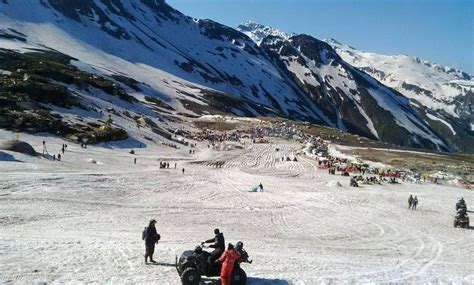 Ngt Directs Govt To Ban Tourism Activities At Rohtang Pass The News Himachal