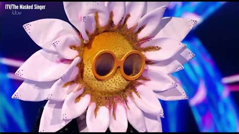 The Masked Singer Fans Appalled By Jonathan Ross For Guessing Daisy Is