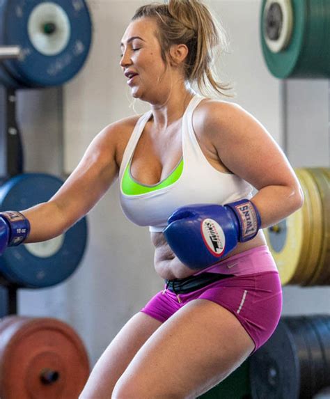 Lauren Goodger Squeezes Into Sports Bra And Minuscule Shorts To Take Up Boxing Daily Star