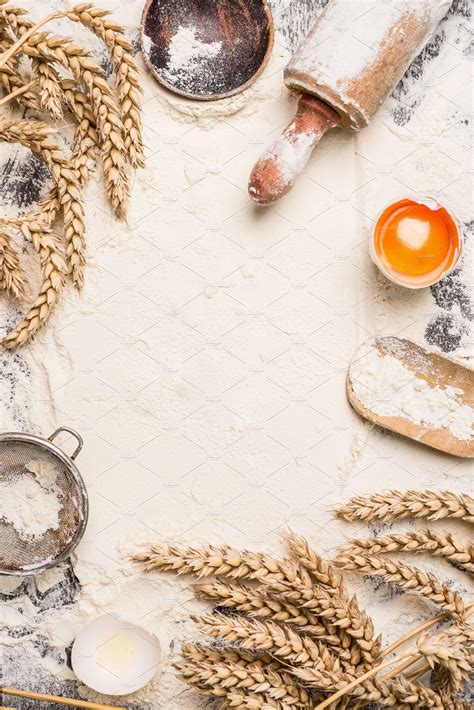 Bake Background With Flour And Egg Poster Makanan Seni Makanan Foto