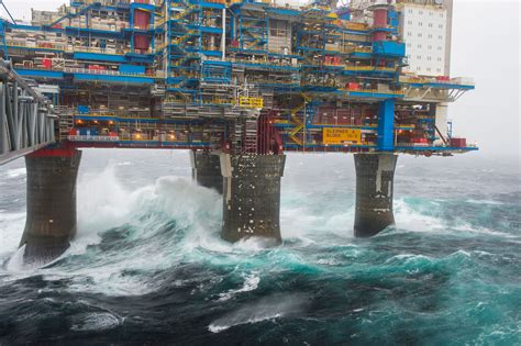 Norway Owned Giant Finds Massive Oil In Harsh Waters Off Newfoundland