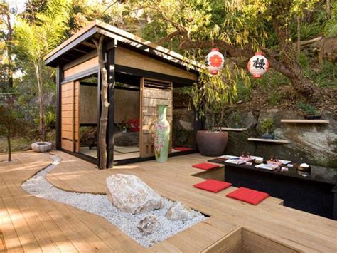Are you looking to turn your yard into a zen garden? Beautiful Japanese Garden Design, Landscaping Ideas for ...